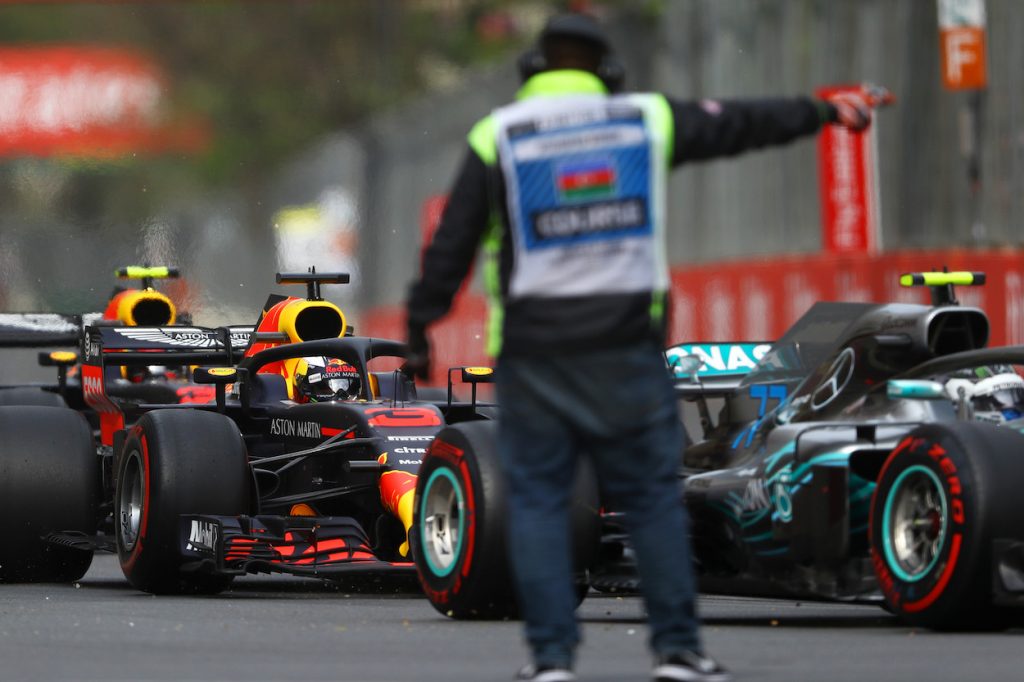 f1 marshals