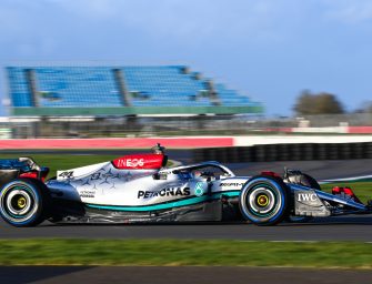IWC Schaffhausen and Mercedes-AMG F1 continue their partnership