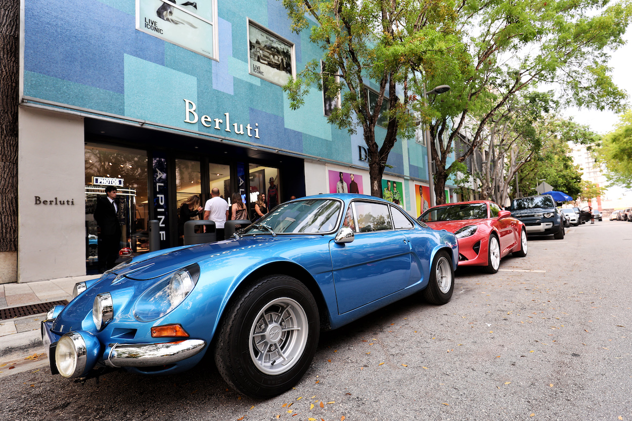 Alpine f1 team and berluti