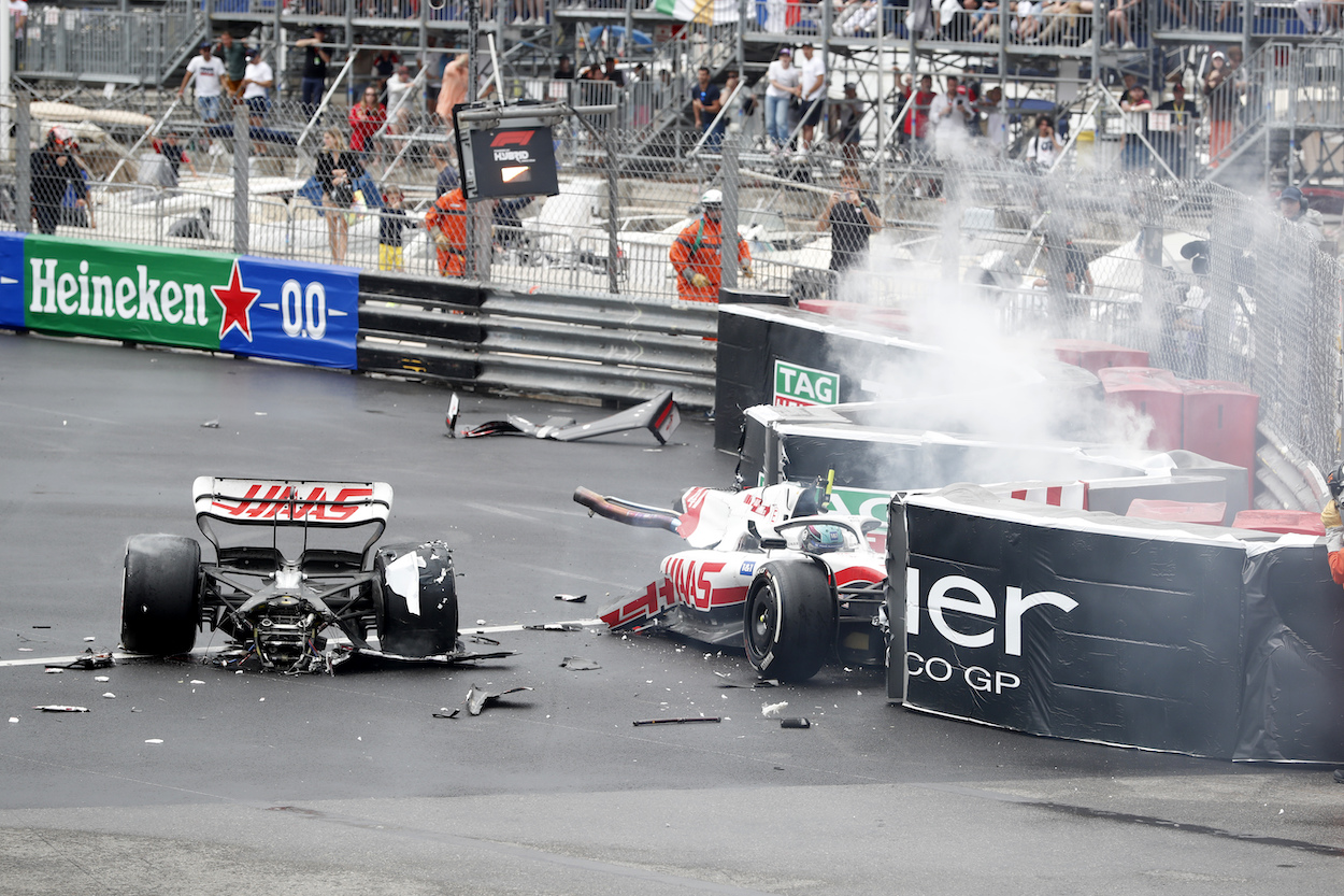 How a rear-end accident lawyer could help in times of crisis