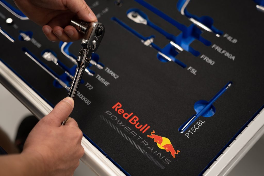 snap-on and red bull powertrains