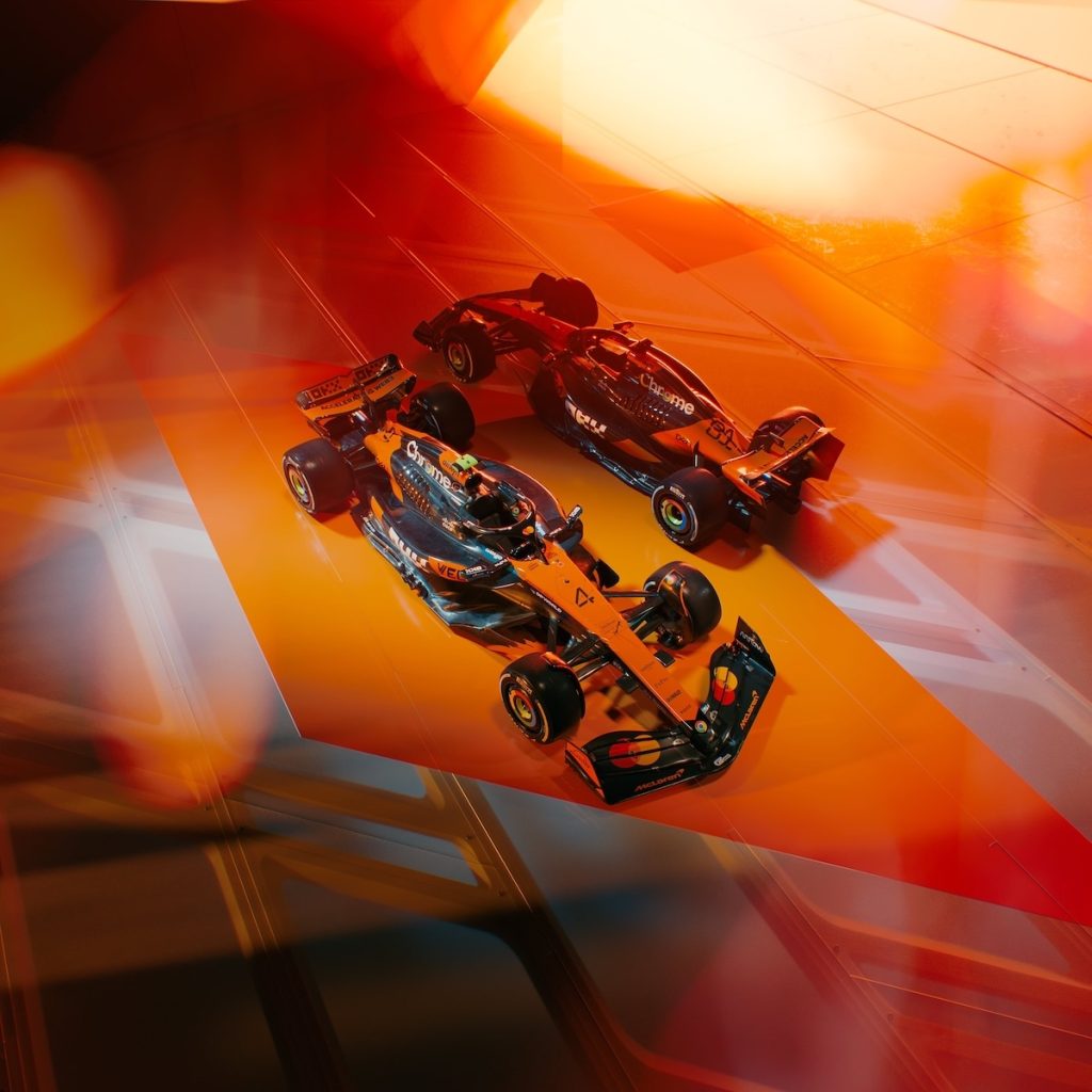 MCL39 launch by mclaren racing