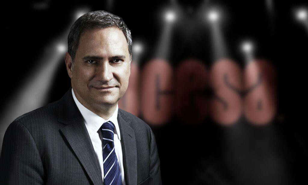 alejandro soberon