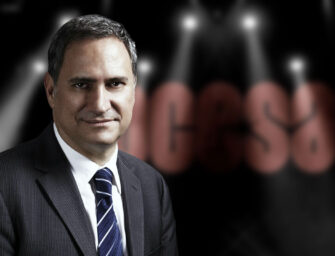 92. Alejandro Soberón
