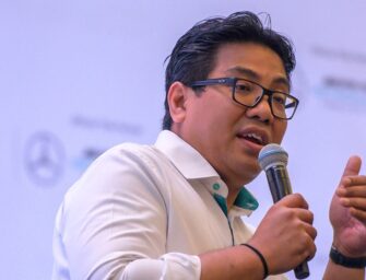 52. Tengku Muhammad Taufik