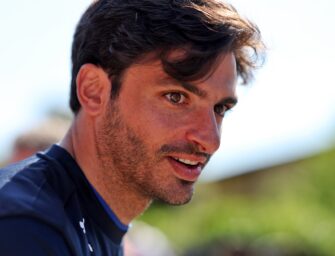88. Carlos Sainz